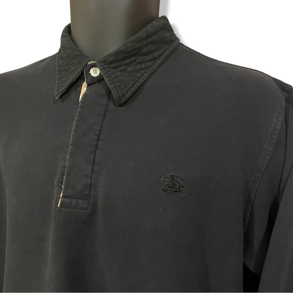 Burberry London Rugby - Picture 3 of 7